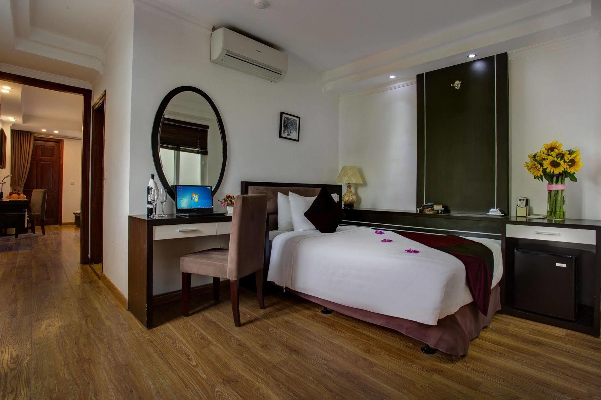 Parklane Hanoi Hotel Exterior foto